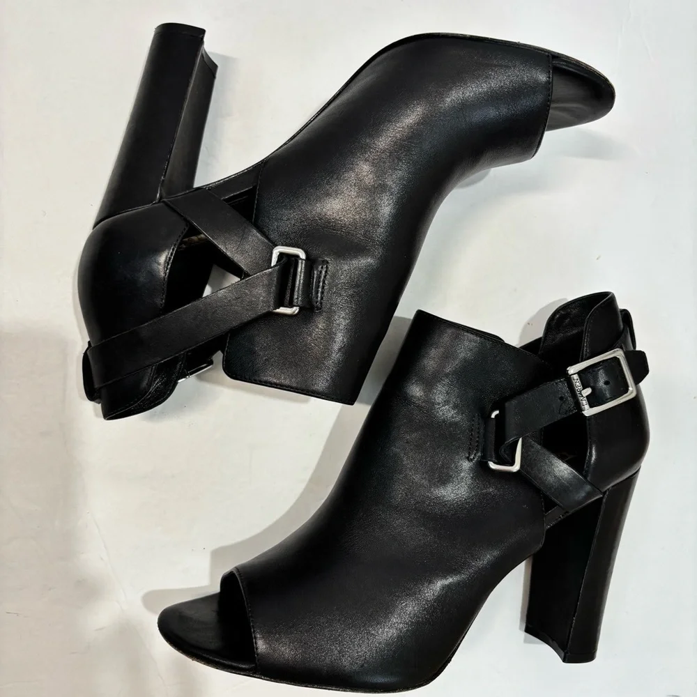 Lauren Ralph Lauren Kadence Black Leather Block Heel Open Toe Ankle Boot sandal